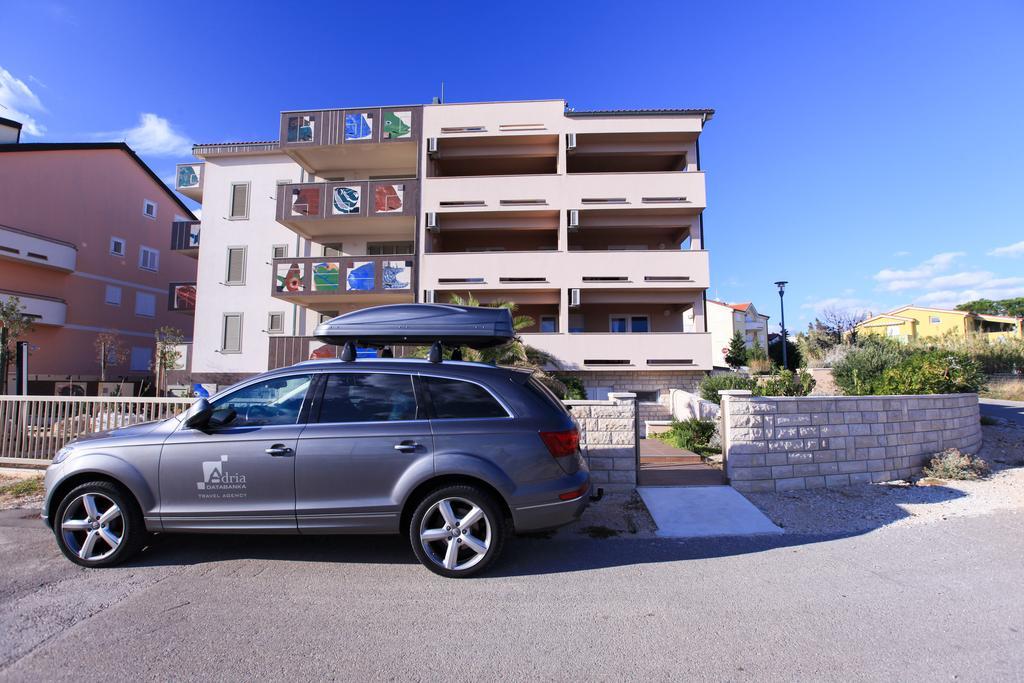 Apartments Miroslav Povljana Εξωτερικό φωτογραφία