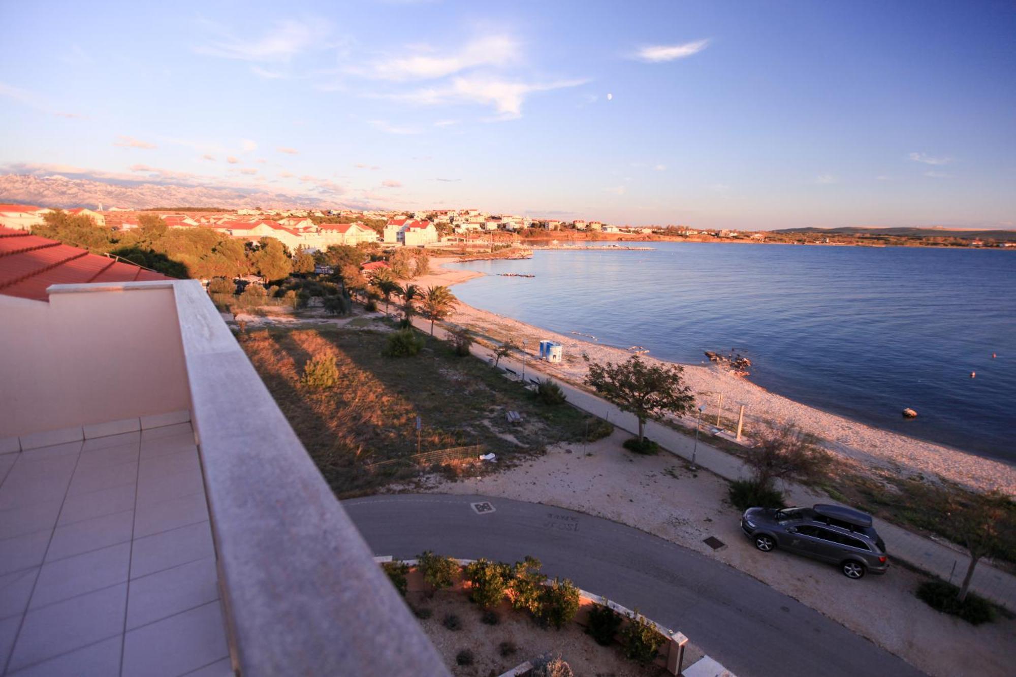 Apartments Miroslav Povljana Εξωτερικό φωτογραφία